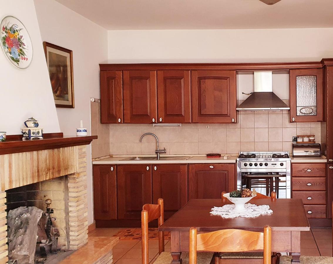 مبيت وإفطار Civitella Casanova Casa Ciuffina المظهر الخارجي الصورة